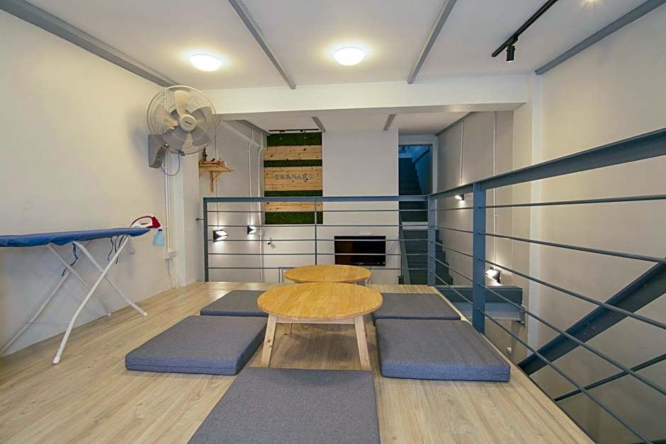 Ekanake Hostel