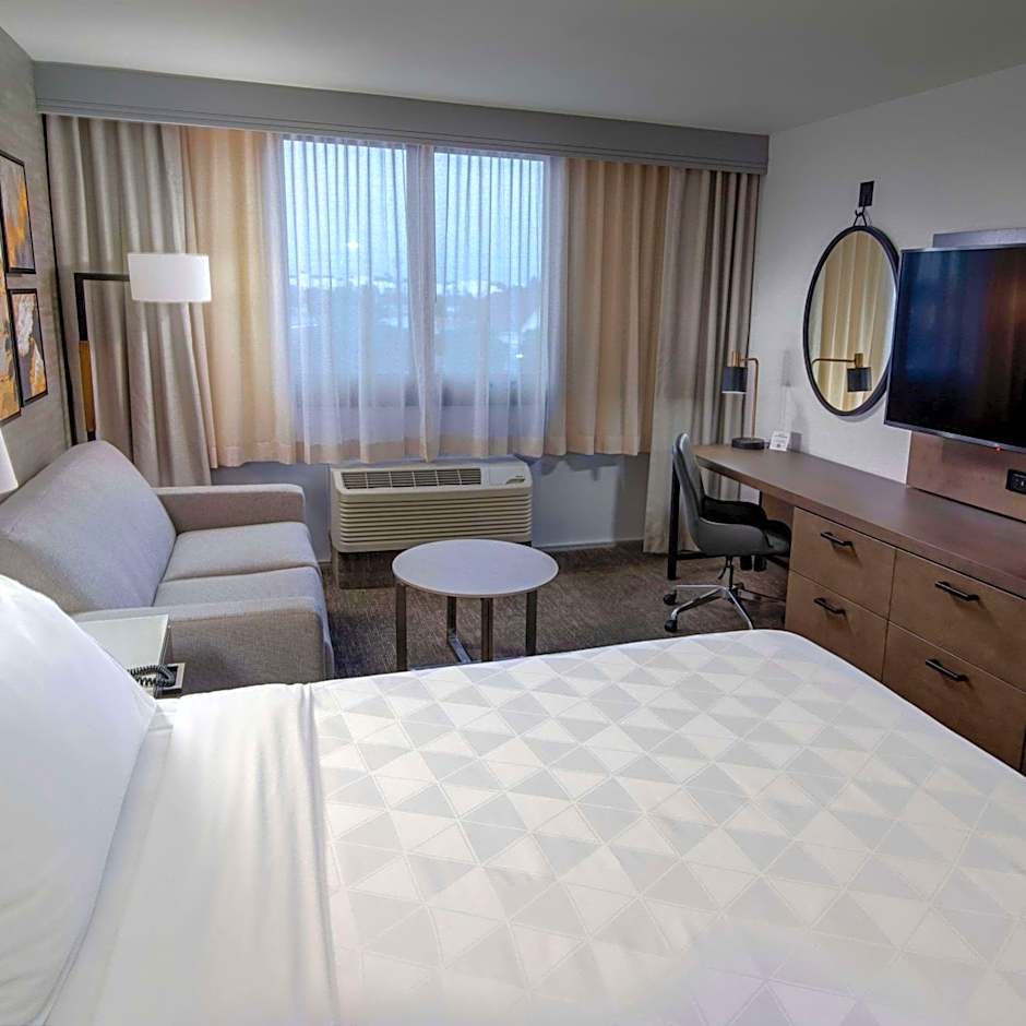 DoubleTree by Hilton Buena Park