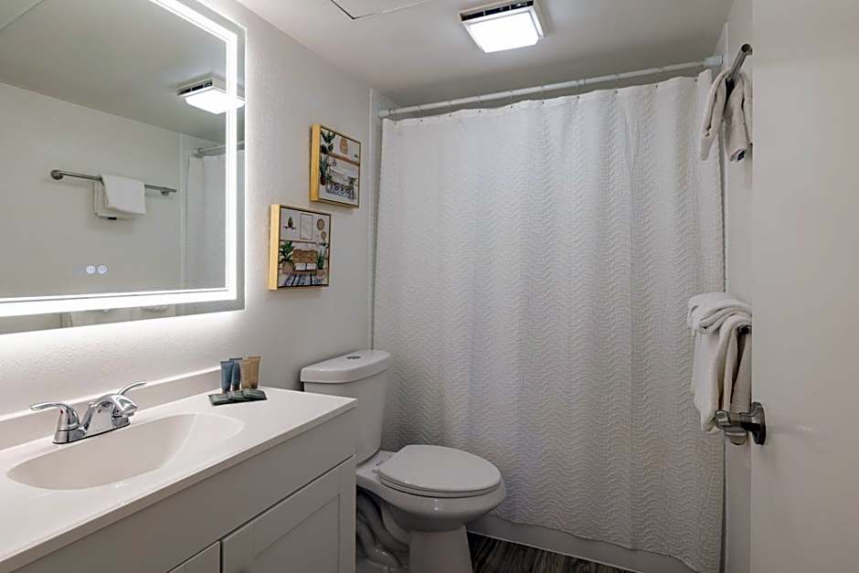 Bishop Suites @ Executive Centre