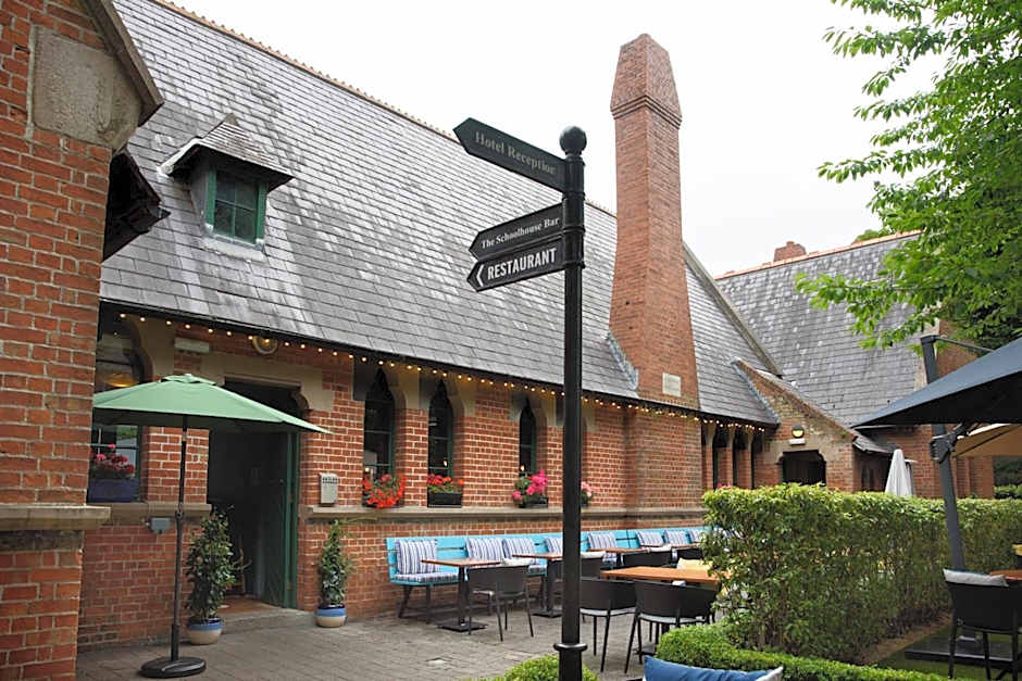 Schoolhouse Hotel