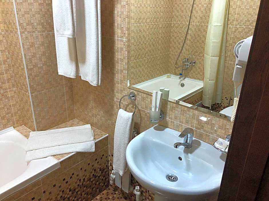 Reikartz Xon Tashkent