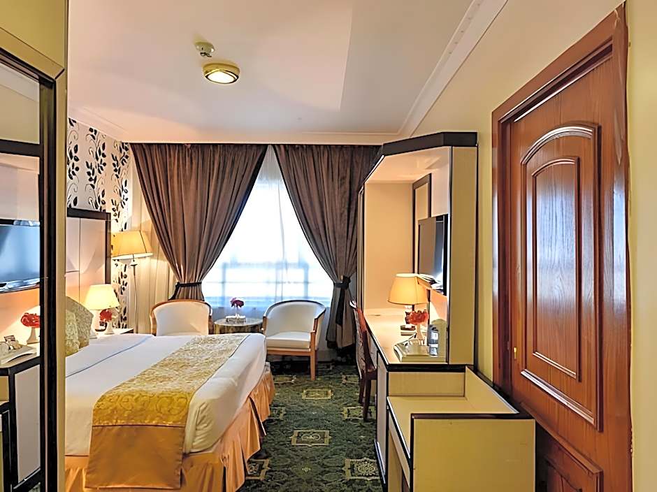 Zowar International Hotel