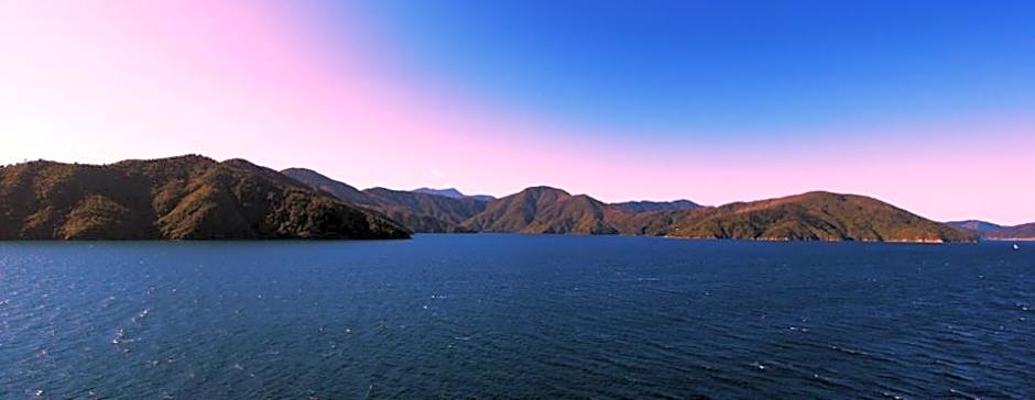 Sequoia Lodge Backpackers