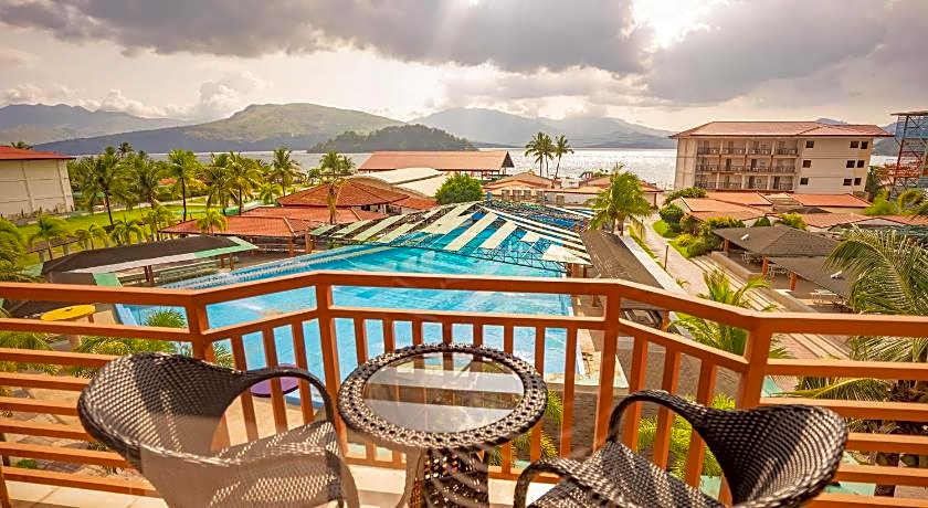 Whiterock Beach Hotel and Waterpark