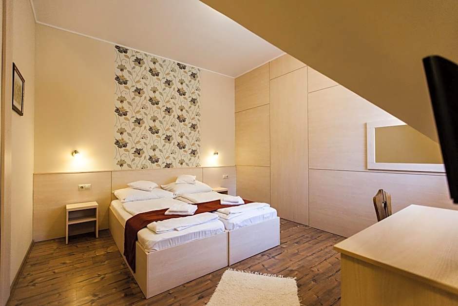 Piroska Csárda és Panzió