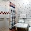 Rodeway Inn & Suites Madison East