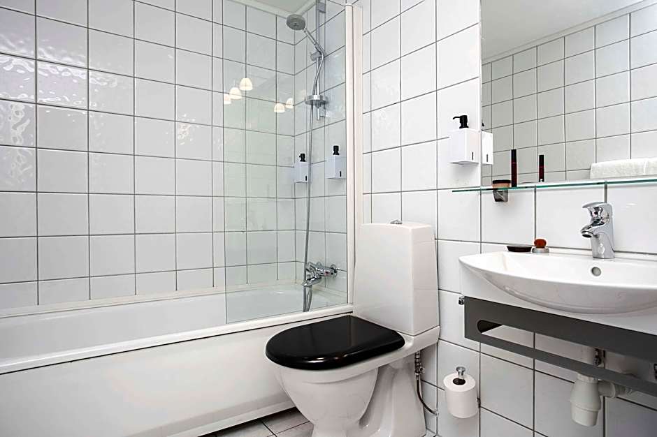 Foto 1 von 6 von Master Suite