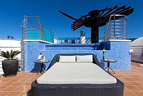 Suite with Private Pool