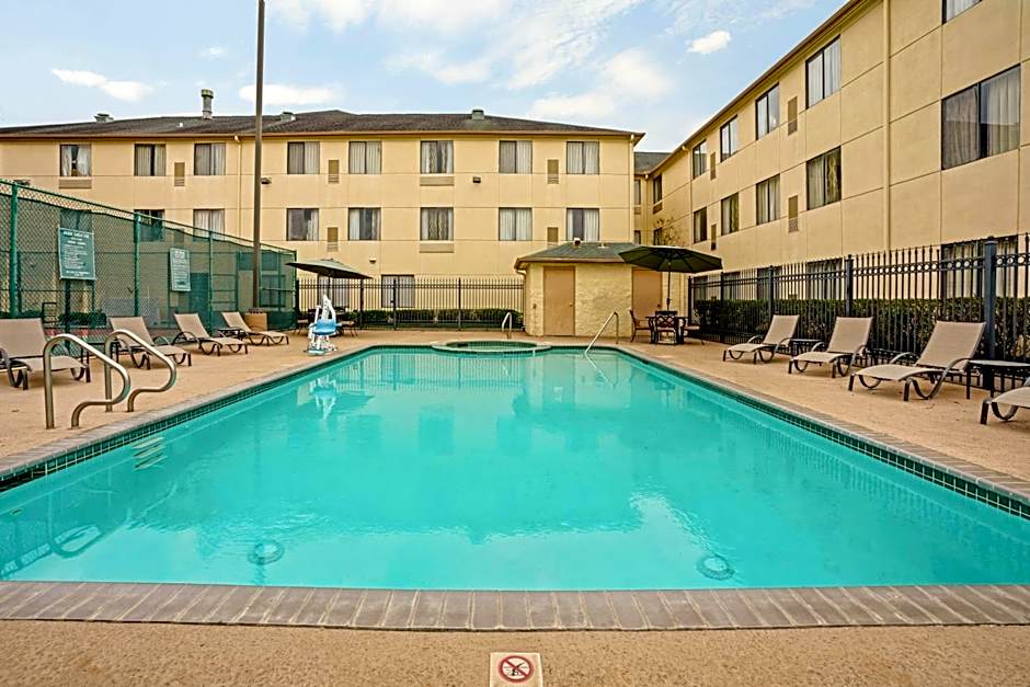 Staybridge Suites Spring - Woodlands Area
