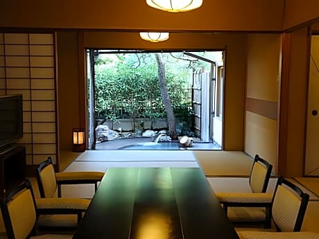 Open Air Spa Deluxe Japanese Style Room