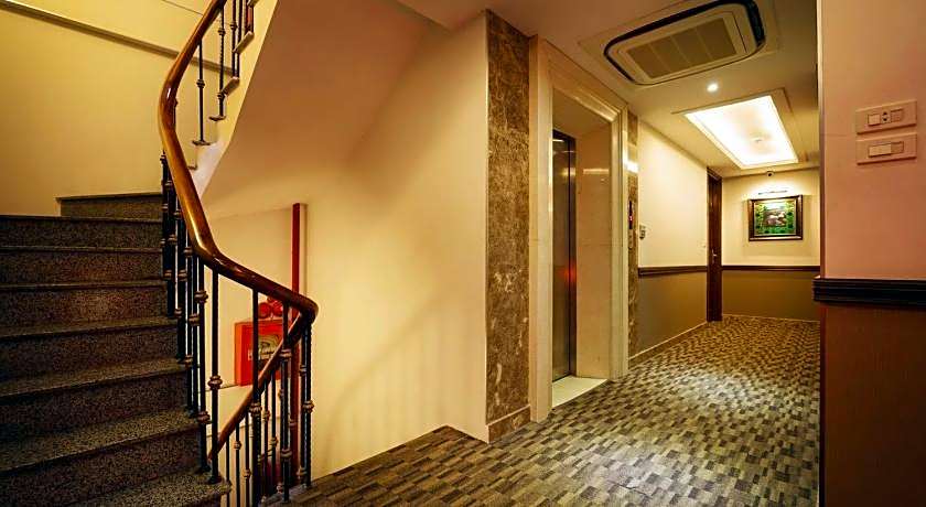 Hotel Emerald Waters Classy