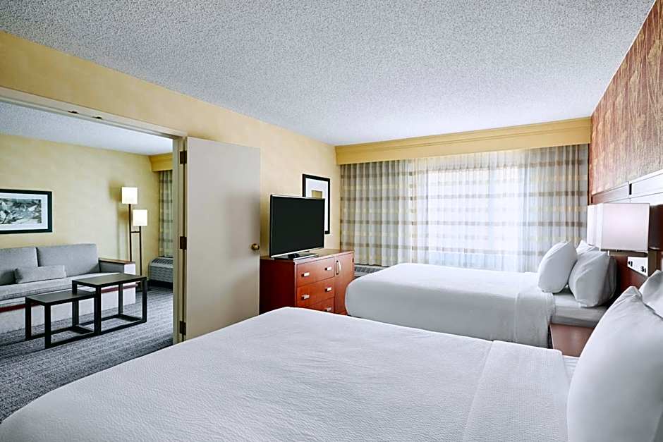 Courtyard by Marriott Des Moines West/Clive