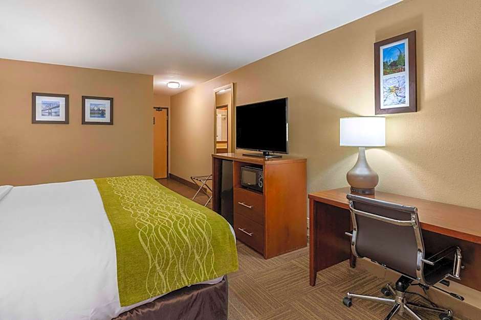 Comfort Inn Collinsville near St. Louis
