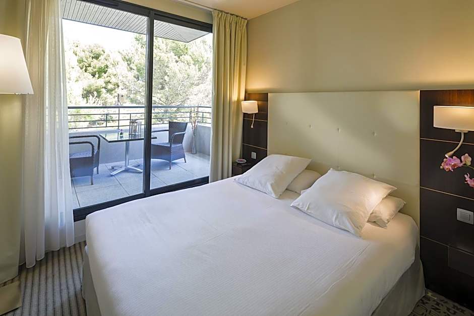 Mercure Aix-en-Provence La Duranne Gare TGV