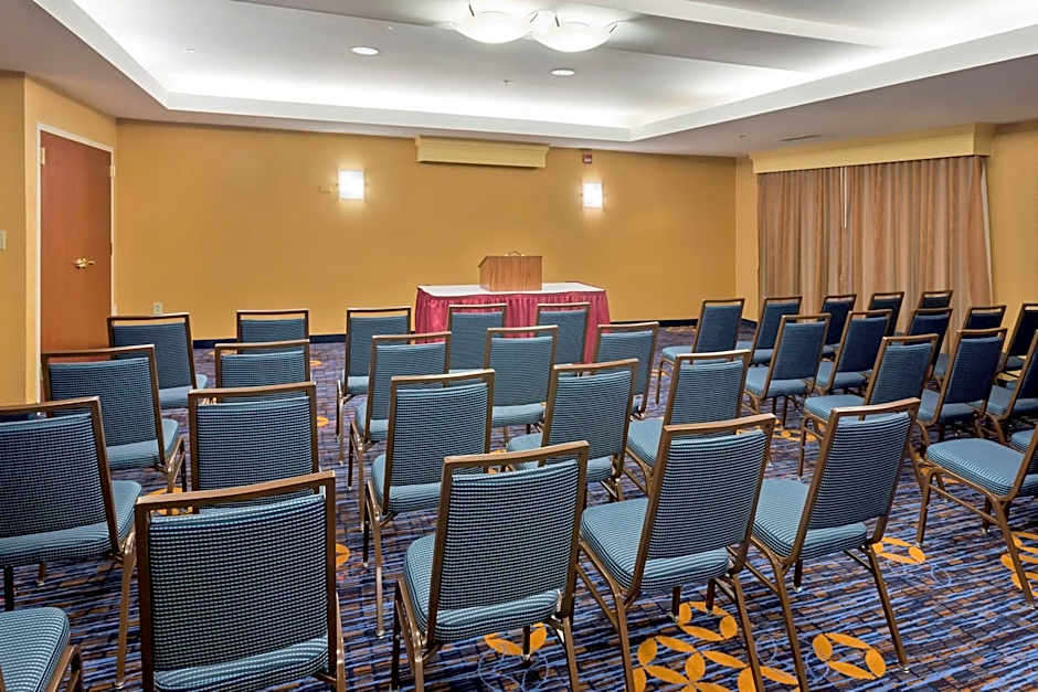 Courtyard by Marriott Winston-Salem Hanes Mall