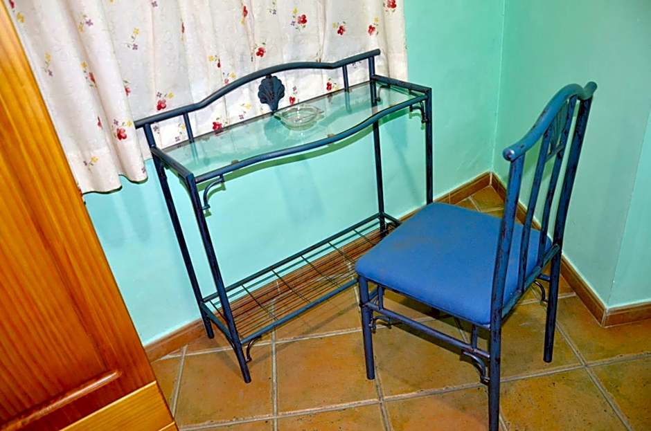 Hostal Restaurante El Parador