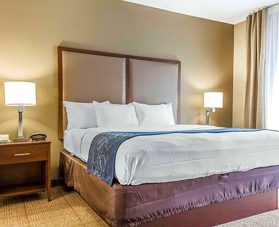 Comfort Suites at Isle of Palms Connector