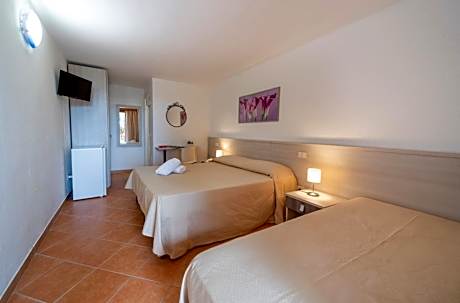 Double Room with Extra Bed