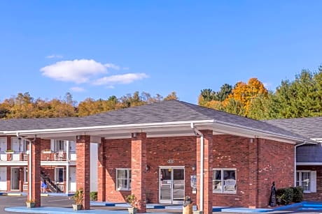 Days Inn by Wyndham Jefferson