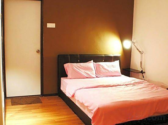 Shamrock Seaview 11 Beach Villa