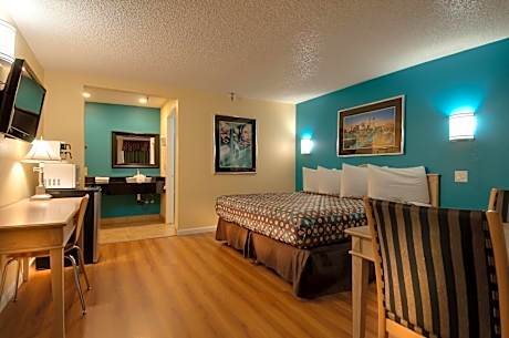 Deluxe King Non-Smoking