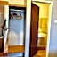 Golden Leaf Boutique Hotel Nusa Idaman Branch