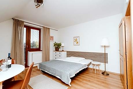 Apartment with Balcony - Depandance building