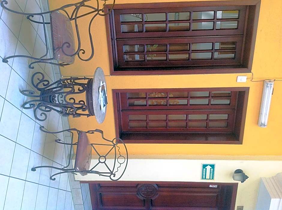 Plaza Jardin