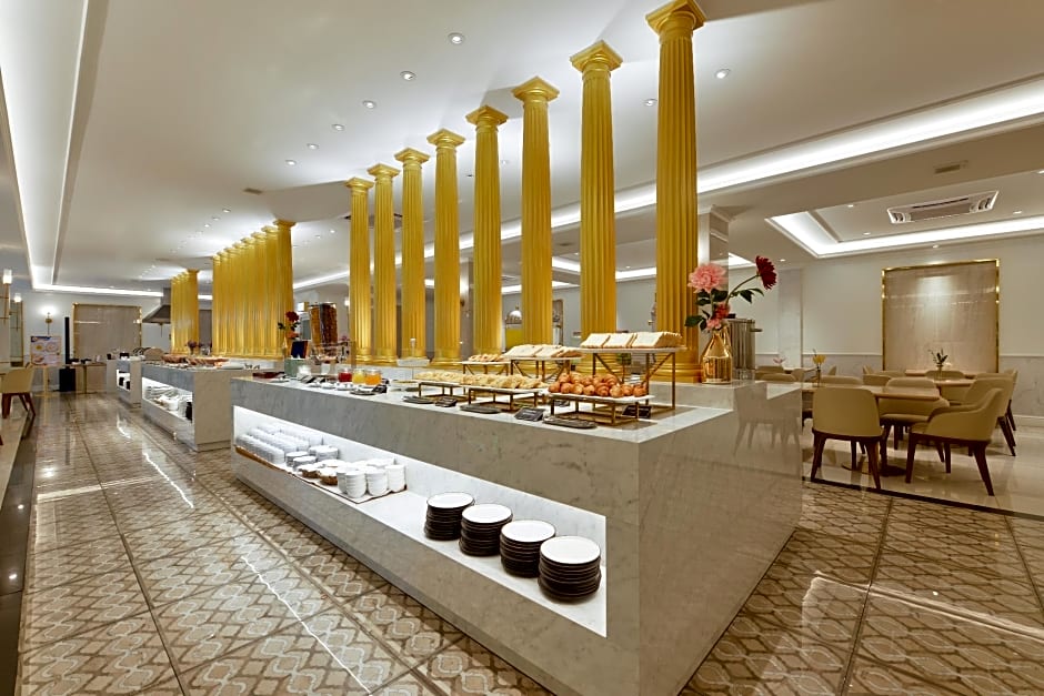 The Beverly Hotel Pattaya (SHA Plus)