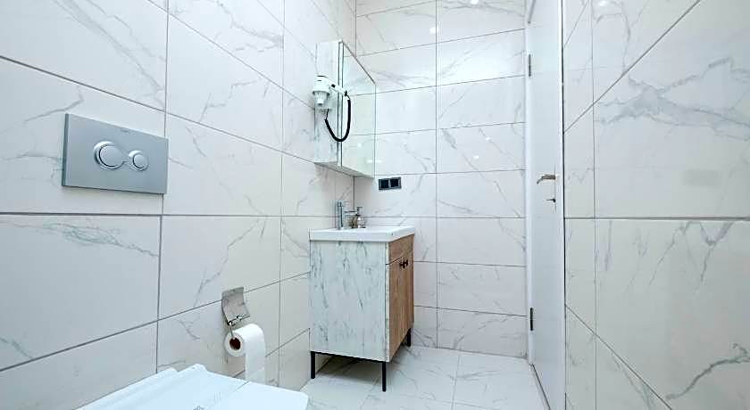 Lavender Airport Hotel