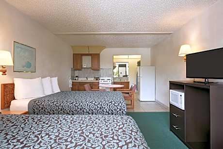 2 Double Beds, Efficiency Room, Non-Smoking
