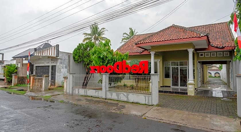 RedDoorz @ Jalan Bali Cilacap