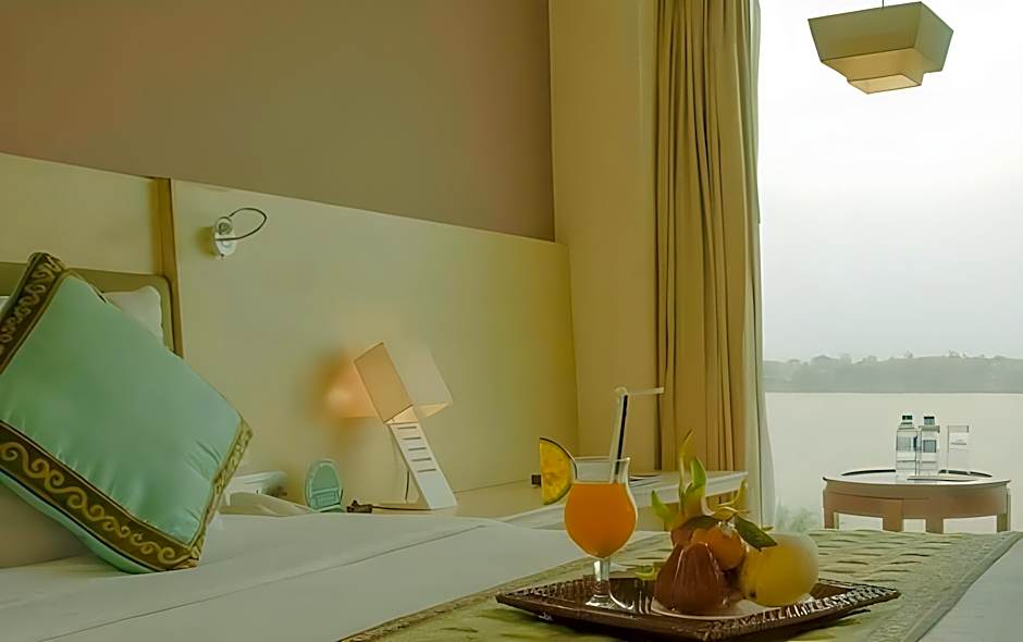Sai Gon Quang Binh Hotel
