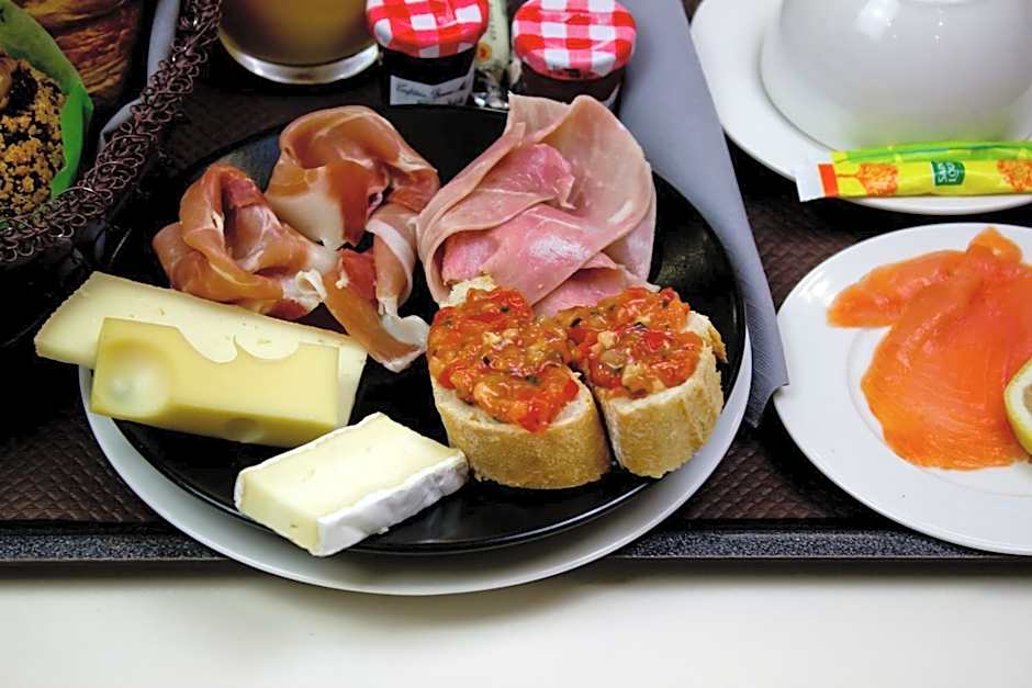 Kyriad Prestige Perpignan Centre Gare