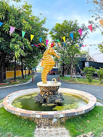 Seahorse Resort