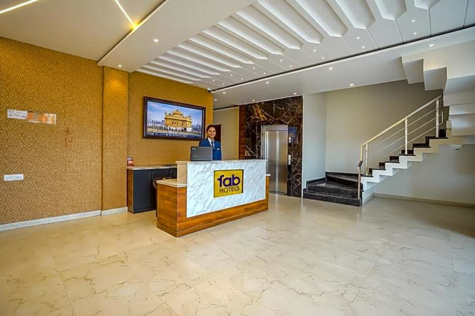 FabHotel Prime Empire