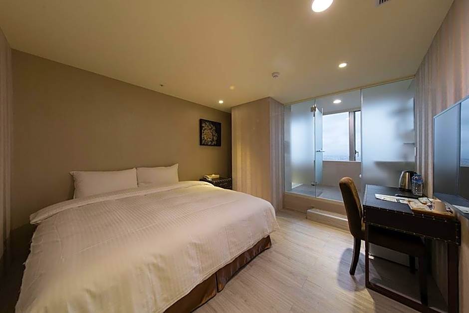 Jungli Le Midi Hotel
