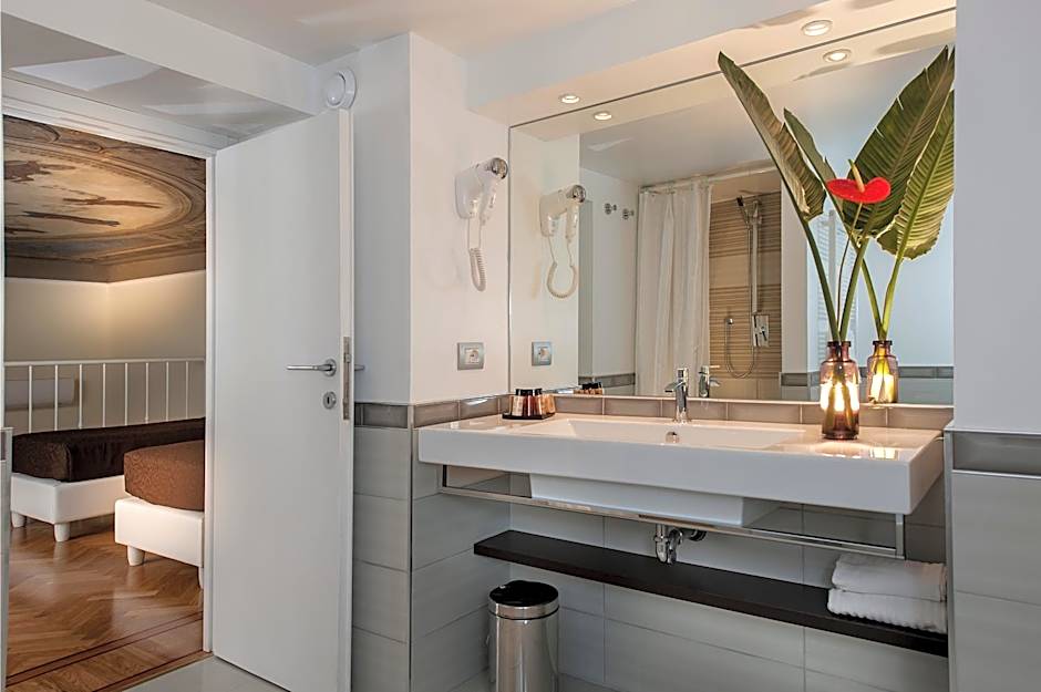 DVE Suite Rome