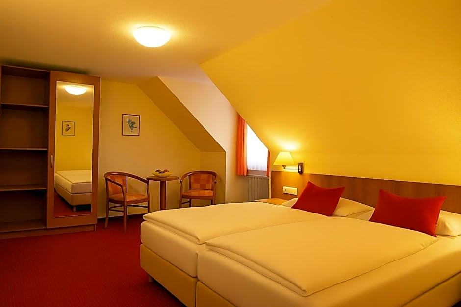 Hotel-Restaurant Zum Kirschbaum