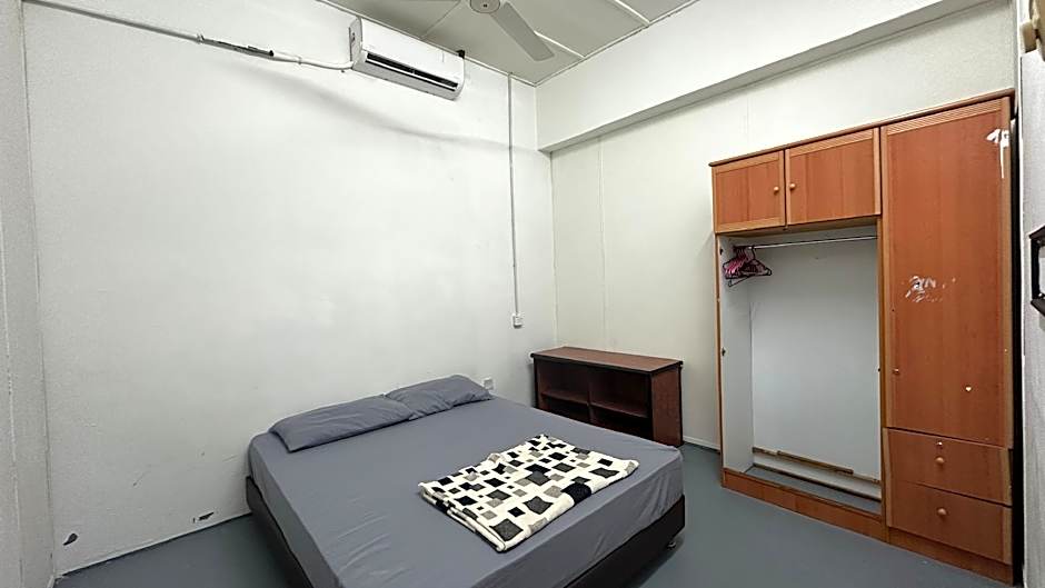 Jiaxin Dormitory Puteri Wangsa