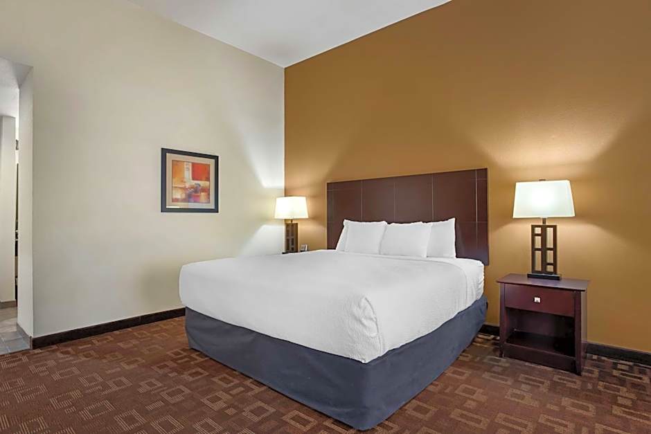 Best Western Plus Goliad Inn & Suites