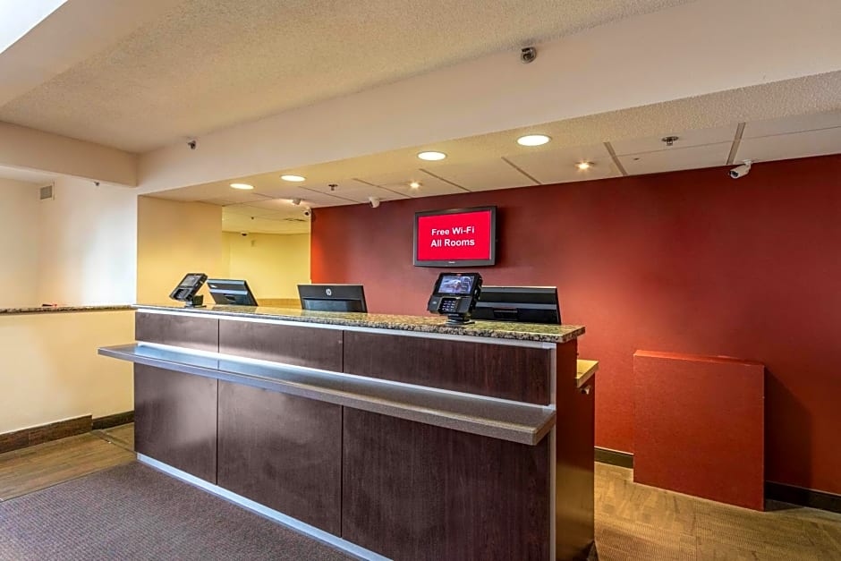 Red Roof Inn PLUS+ El Paso East