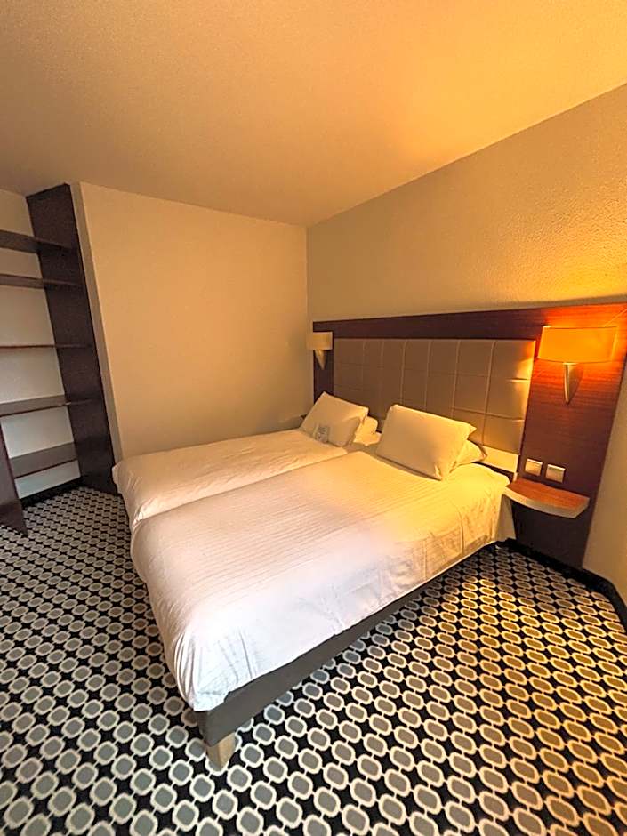 Kyriad Limoges Centre Gare - Atrium