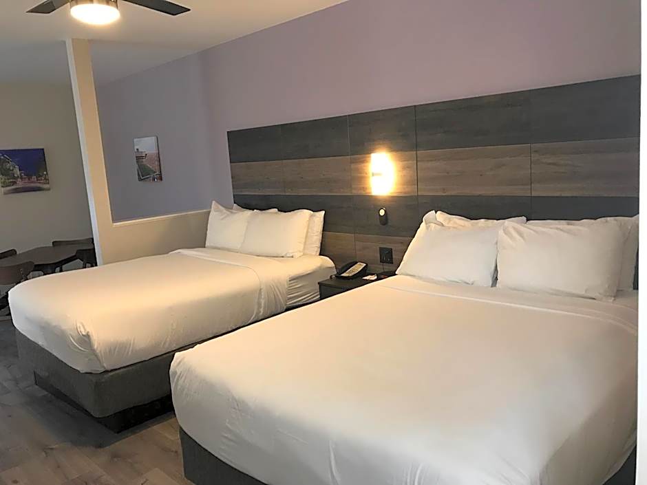 HoM A Trademark Collection Hotel