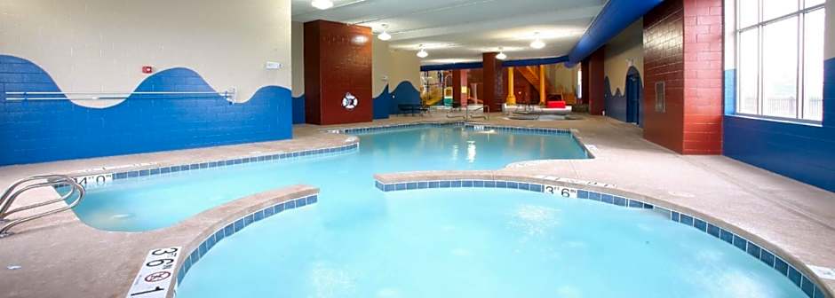 Holiday Inn Omaha Downtown Waterpark By IHG
