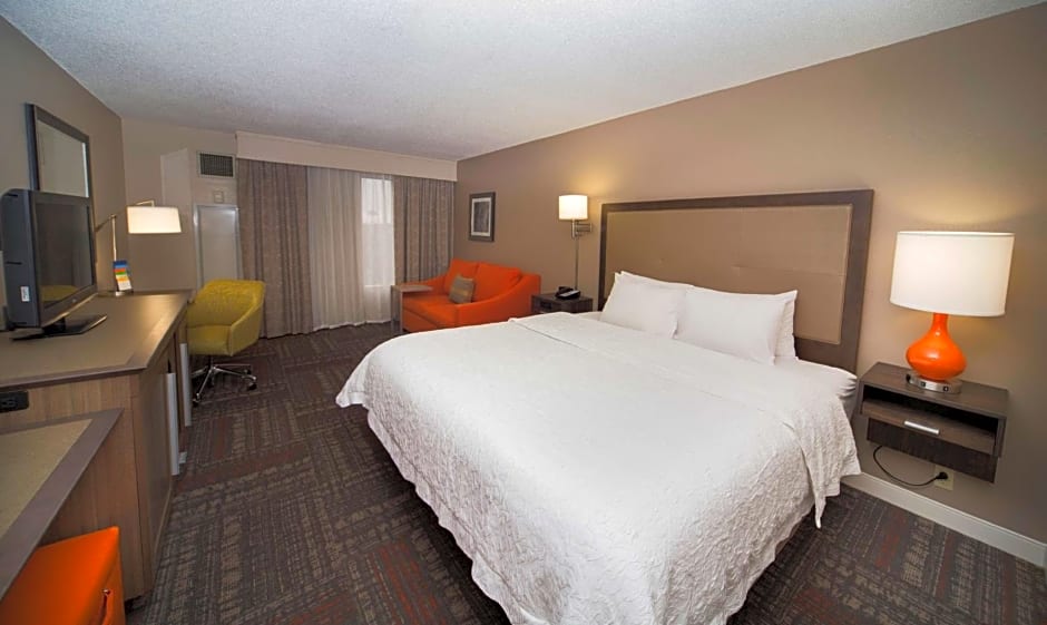 Hampton Inn By Hilton & Suites Valdosta/Conference Center