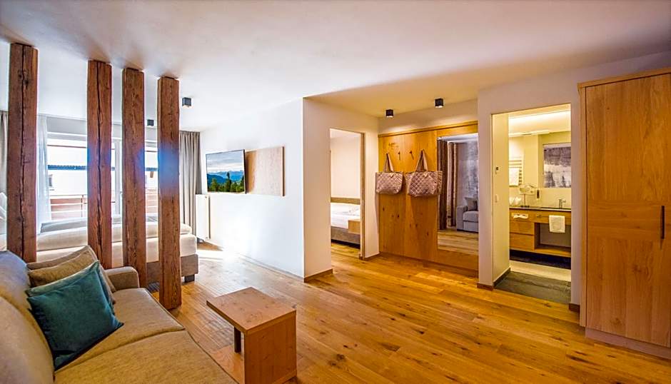 Hotel DAS ROYAL in Obereggen