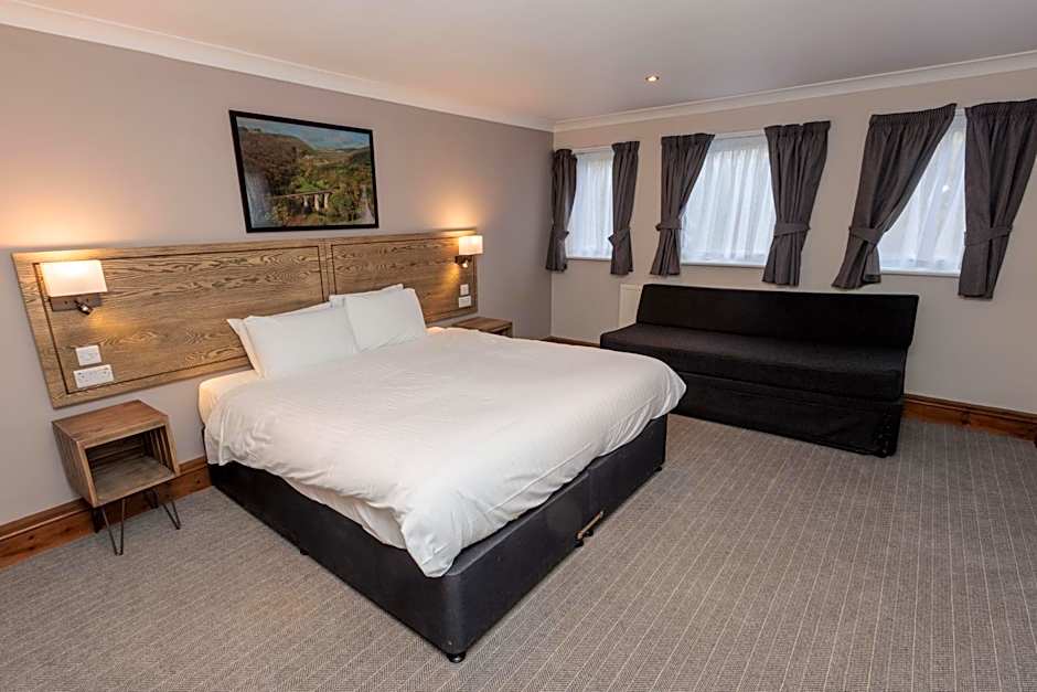 Boundary, Alfreton by Marston's Inns