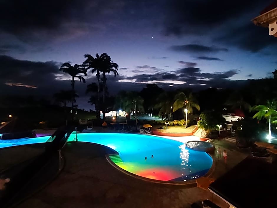 AppartMadinina 27 Sainte Luce 4-6 personnes vue mer