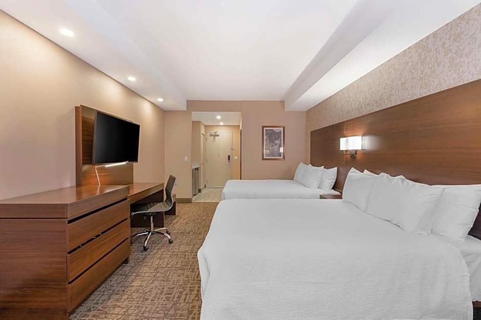 Best Western Plus Mission City Lodge